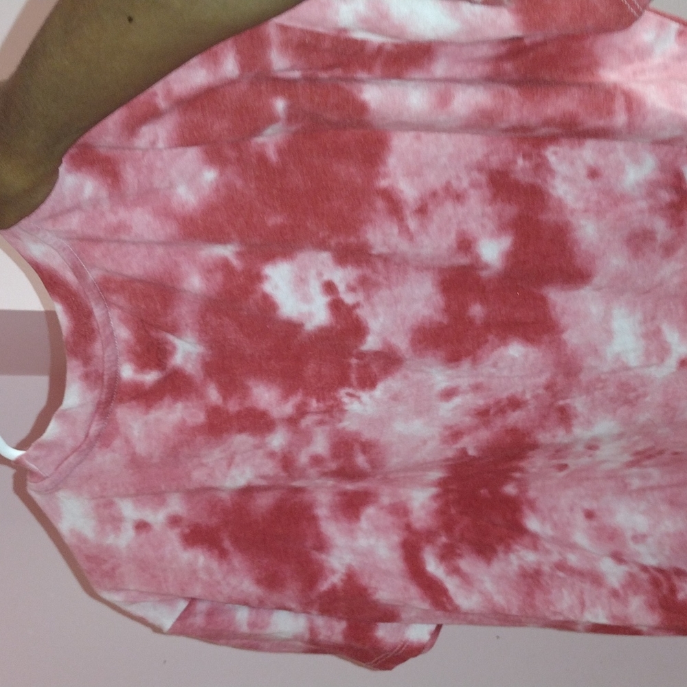 Shirt - Picture 2 of 3